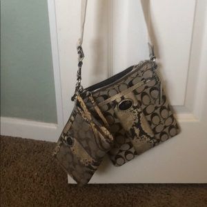 Coach Crossbody purse🖤 Sold on MERC